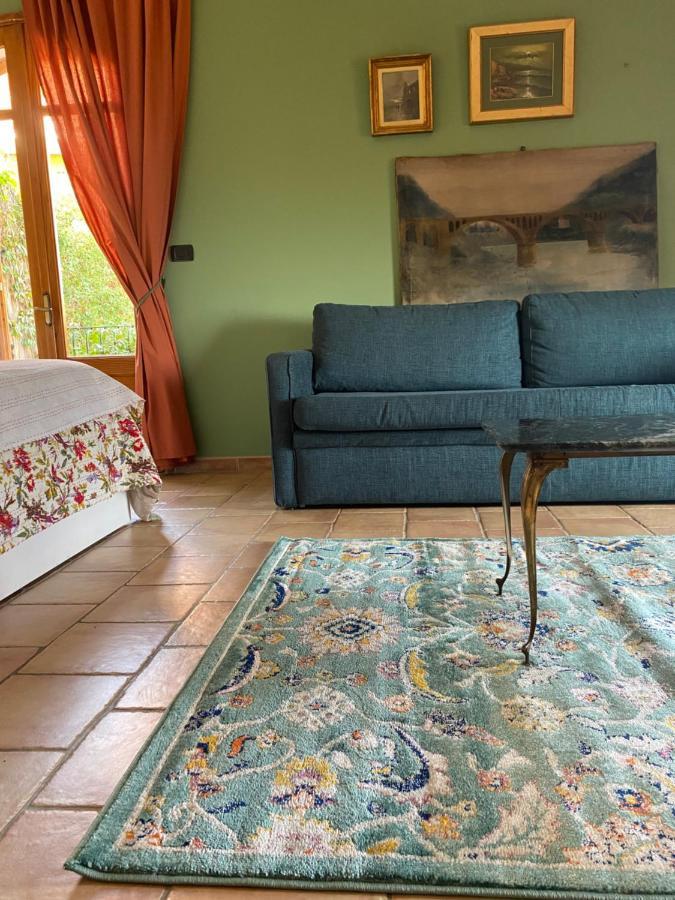 Holiday Home,1253550751:JPEG